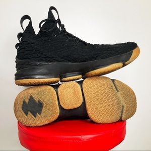 Nike Lebron 15 Basketball Shoes (Black/Gum)